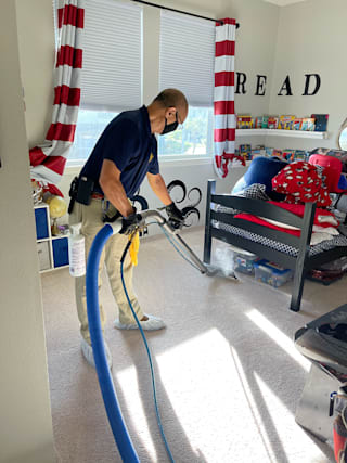 carpet clening bedroom